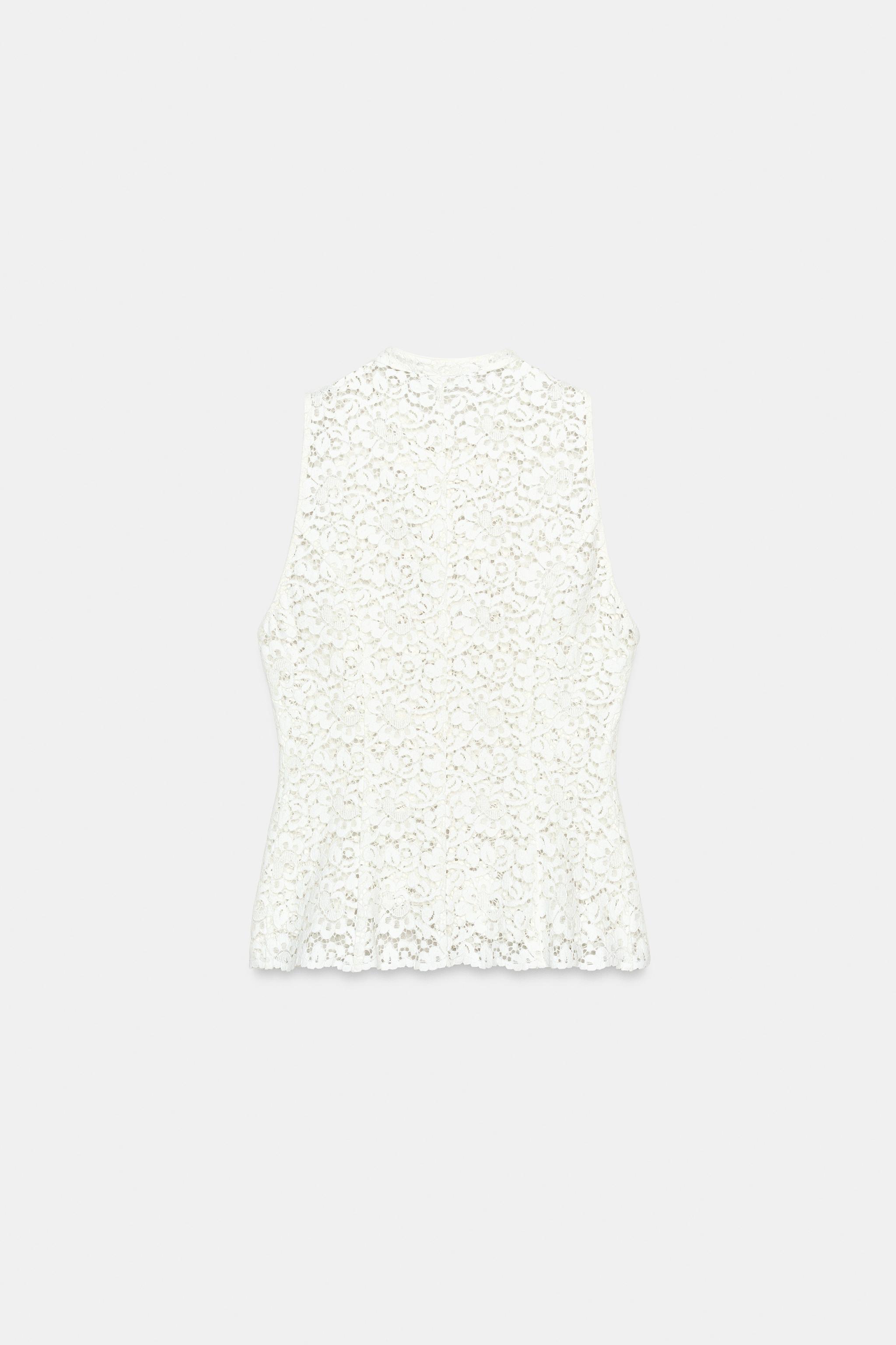 GUIPURE FIREMAN CLASP TOP